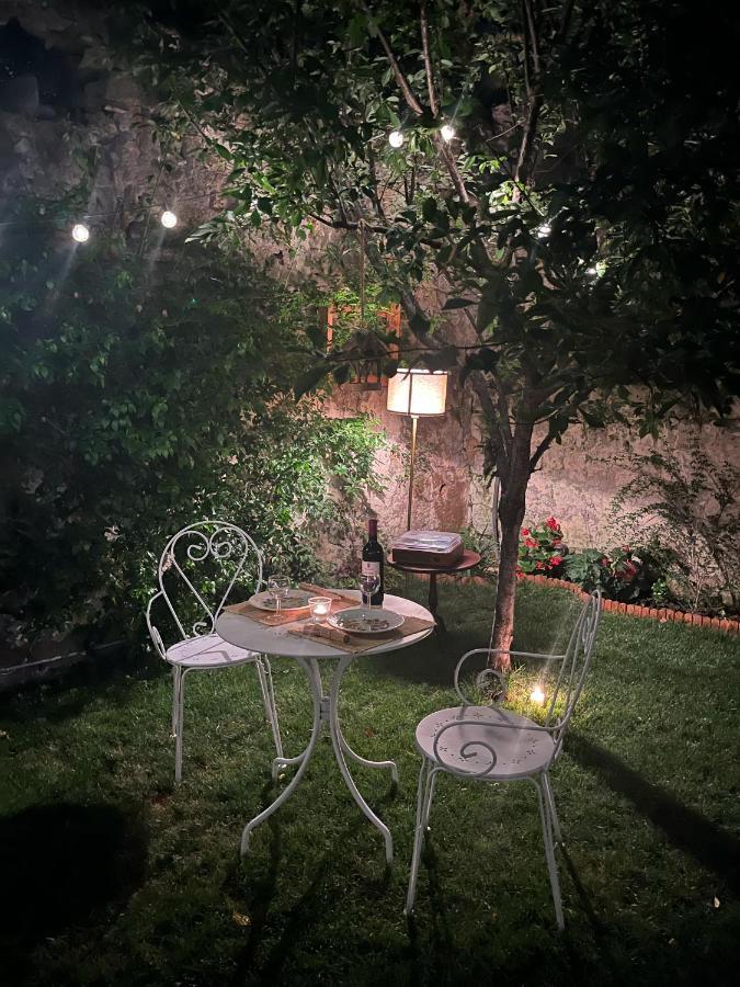 Casa Vayu - Rooms & Garden Napoli Eksteriør billede